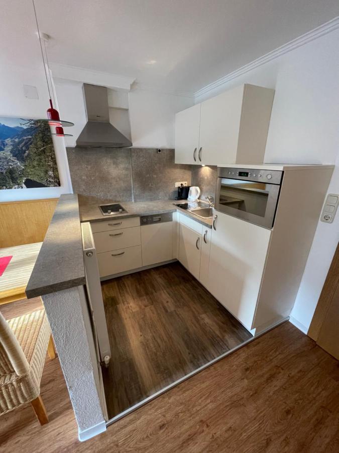 Gaestehaus Poell Mayrhofen Bagian luar foto