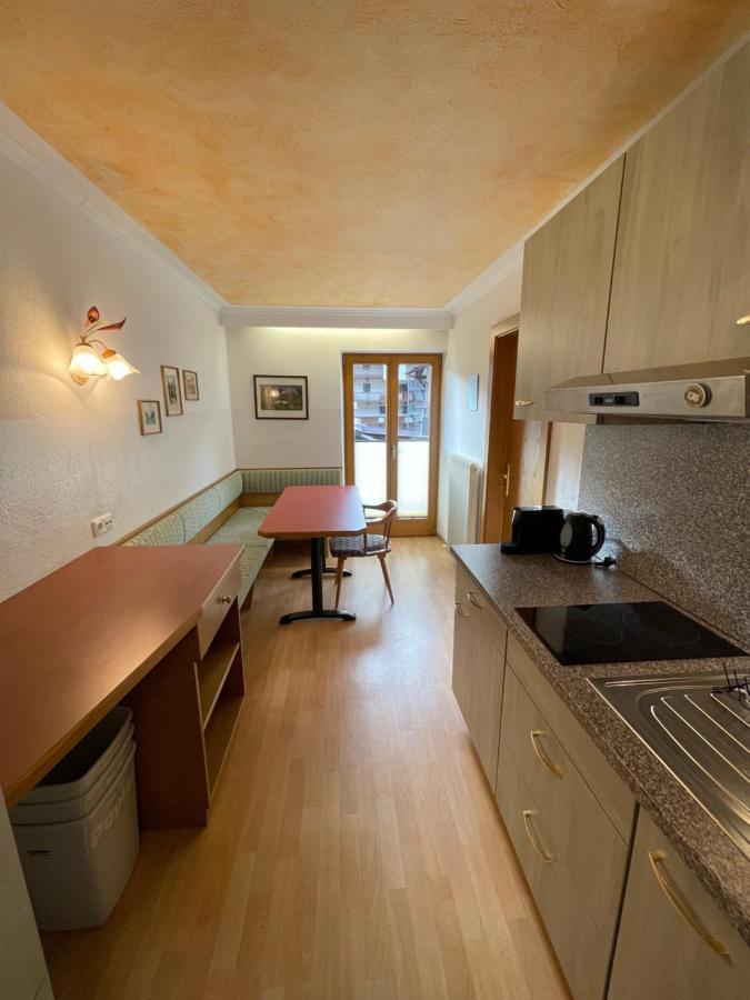 Gaestehaus Poell Mayrhofen Bagian luar foto