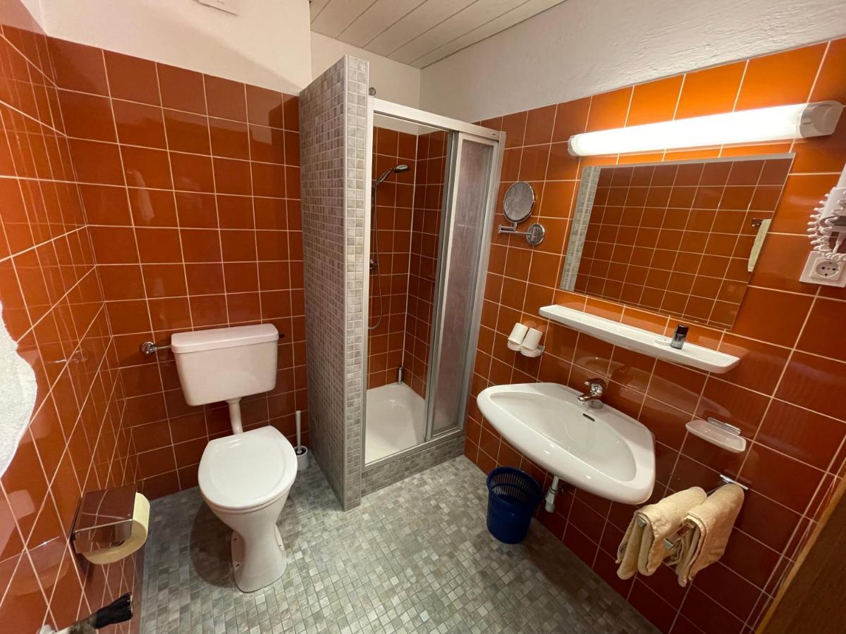 Gaestehaus Poell Mayrhofen Bagian luar foto